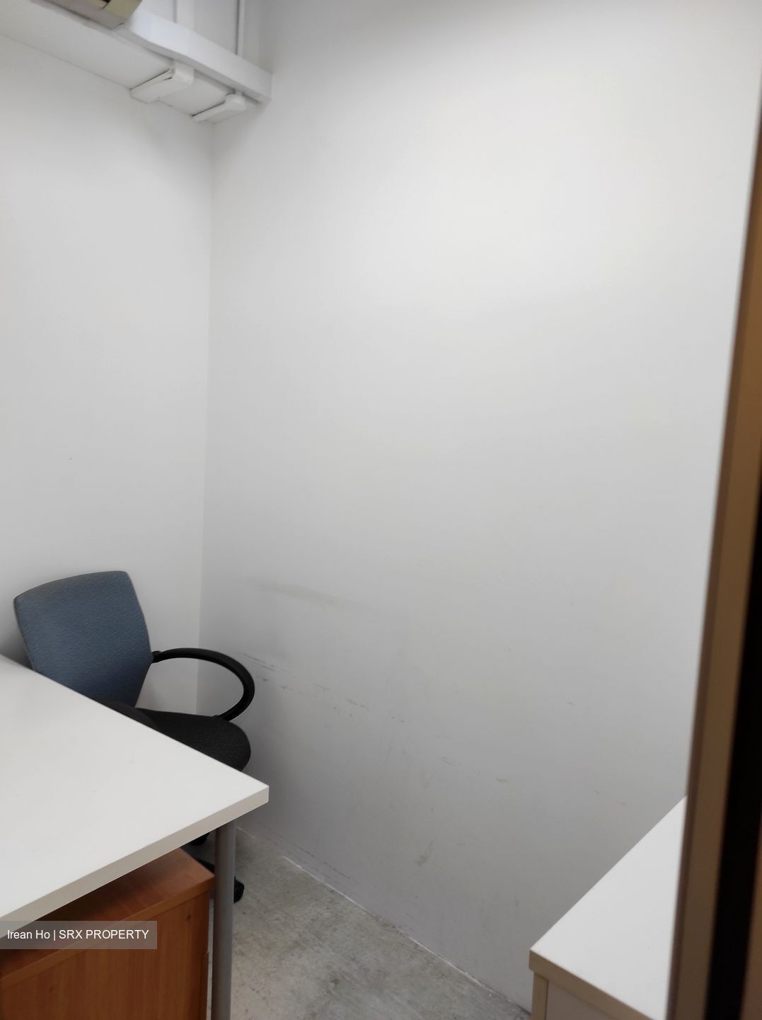 Lhk 2 (D13), Office #383435471